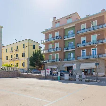 Beb Piazza Marconi