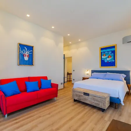 Beb Piazza Marconi 4*