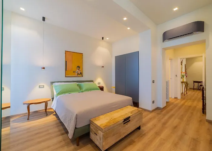 Bed & Breakfast Beb Piazza Marconi