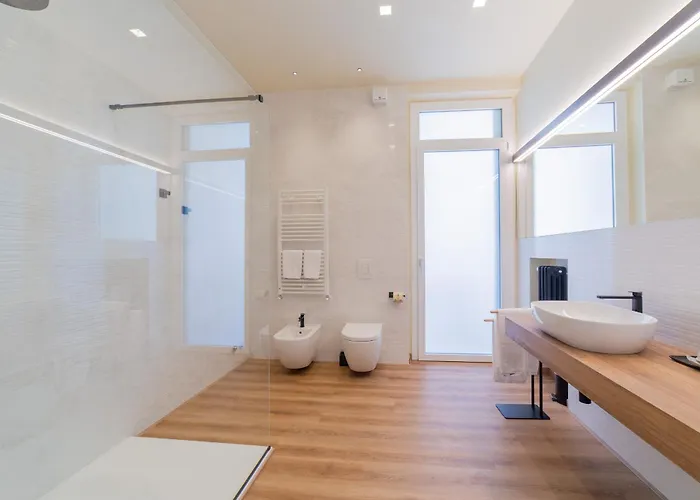 Beb Piazza Marconi Bed & Breakfast 4*